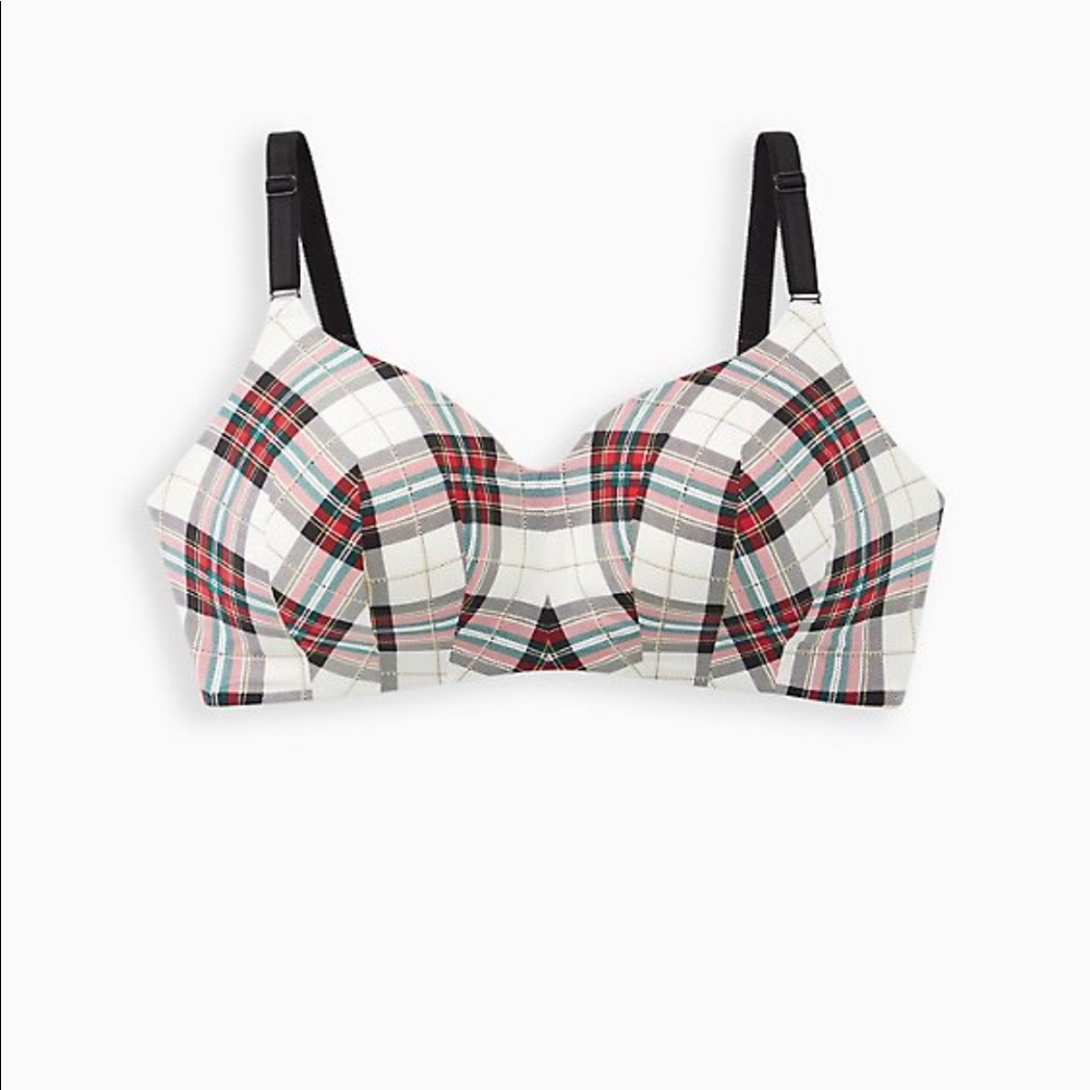 Torrid lightly lined everyday wire free t shirt bra